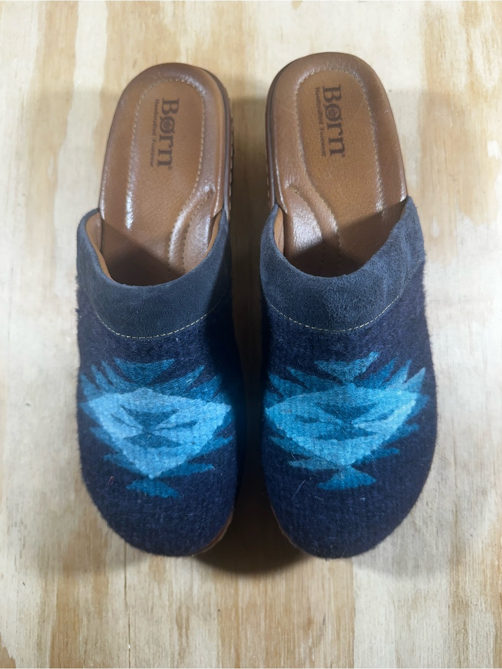 Born Bandy Aztec Blue Patterned Wool Slip-On Clogs Women’s Size 10 - Picture 2 of 10